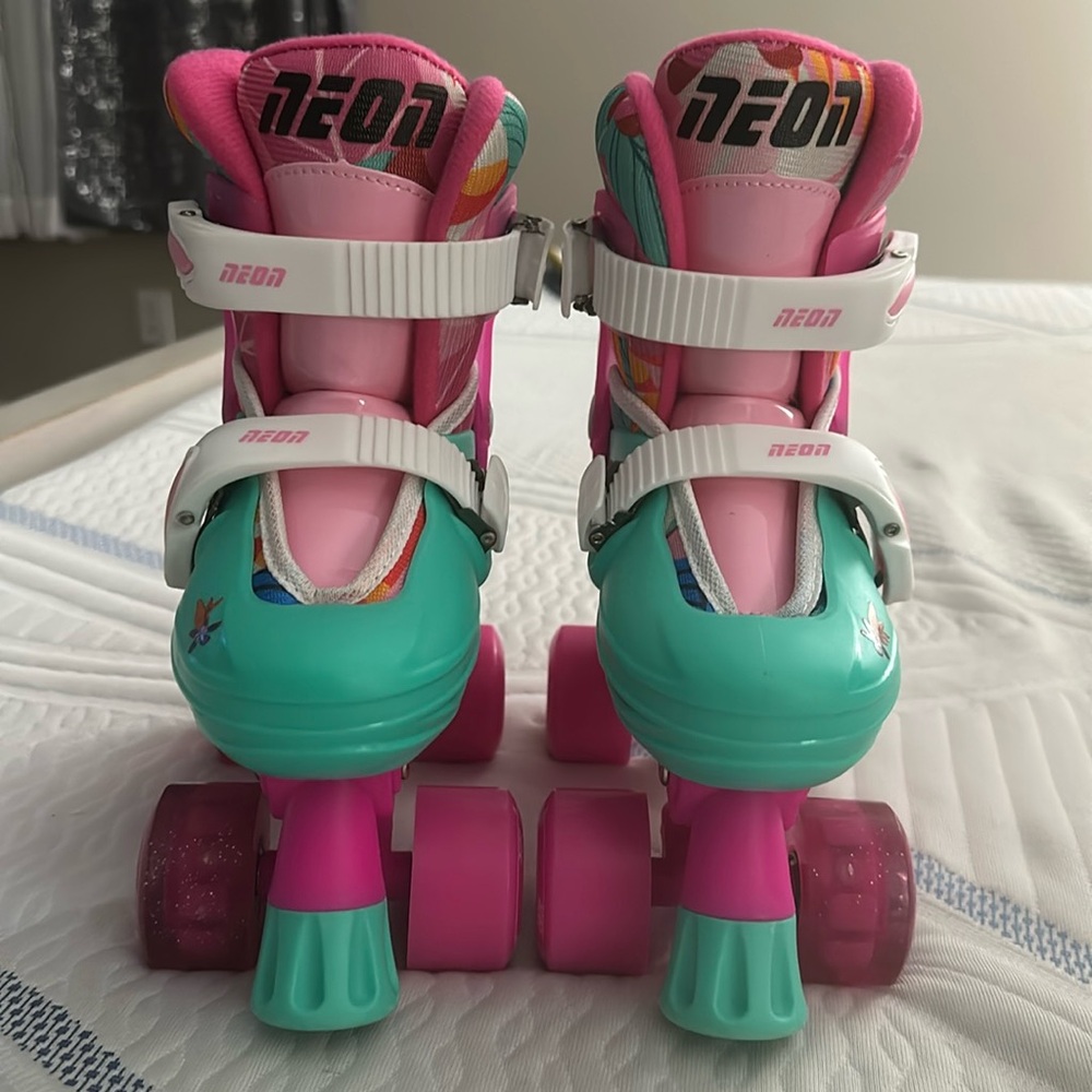 Girls -size 12 Roller skates- transforms into roller blades also-Brand New